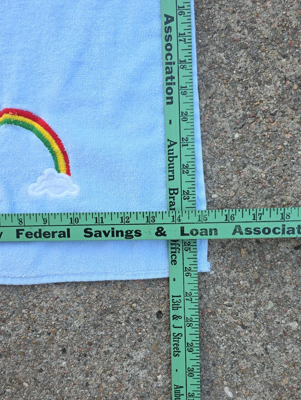 Vintage Lady Pepperell Light Blue Rainbow 3 Piece Bathroom Towel Set